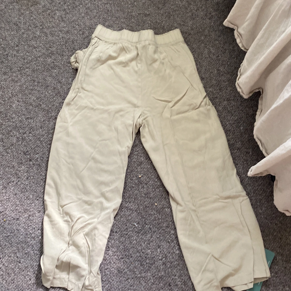 Gröna mjukisbyxor - 90