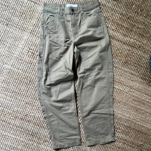 Bershka Baggy Carpenters - Bershka Baggy Carpenter Pants Beige änvand lite men bra kondition 