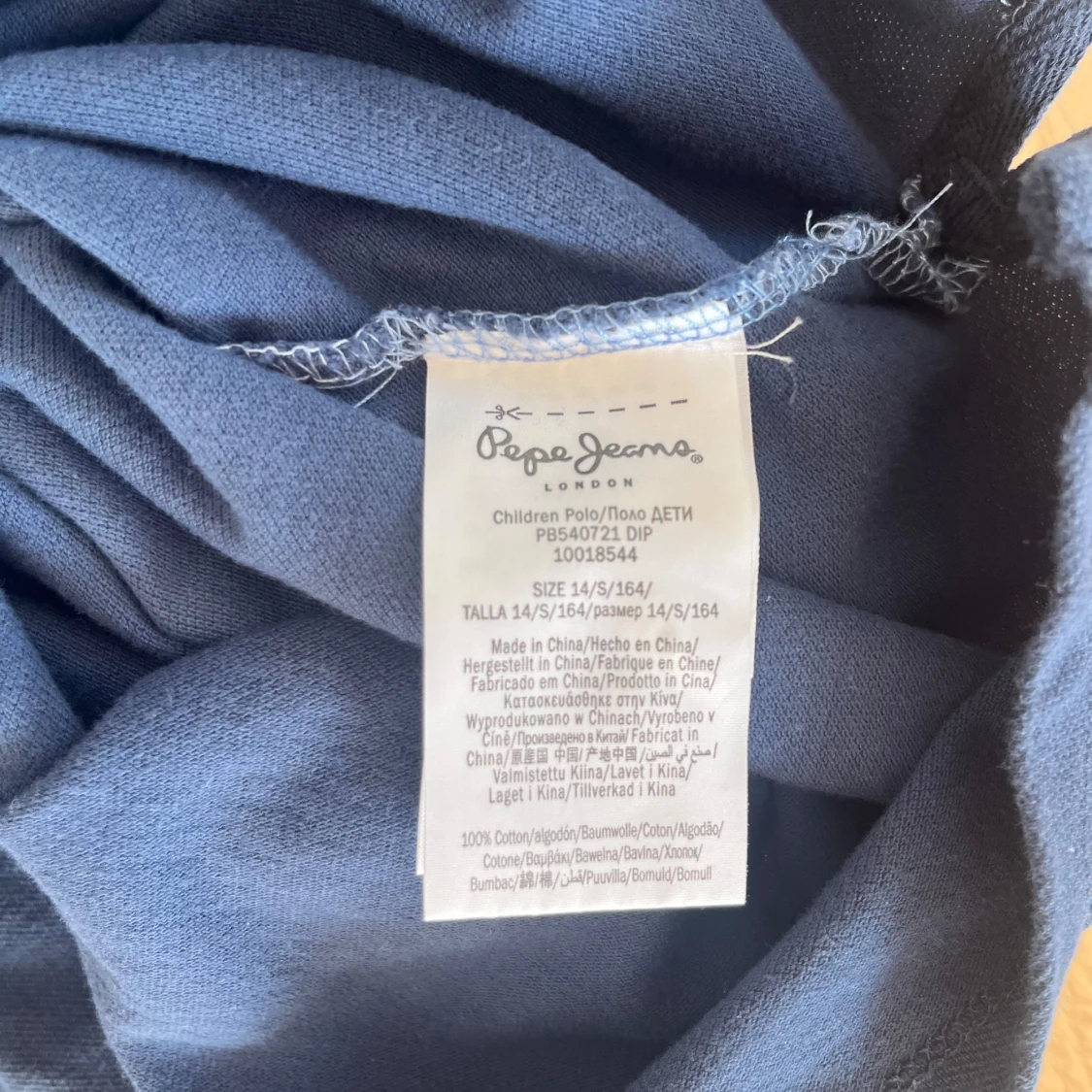 Snygg blå piké - 91