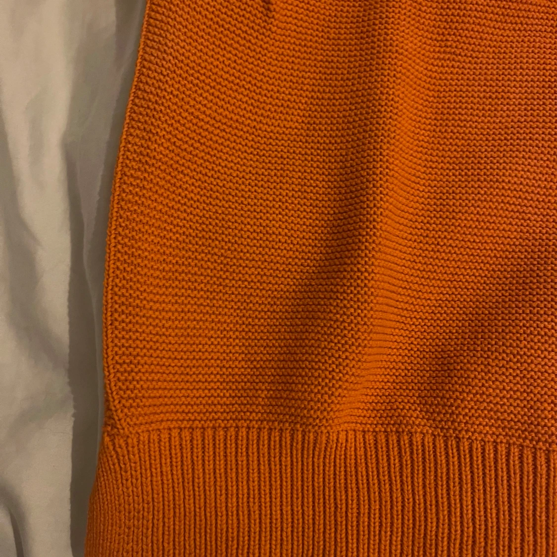 Stickad tröja  - 91