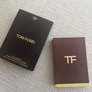 Ögonskuggor  - Som nytt knappt använt se bild. Köpt på nk. 