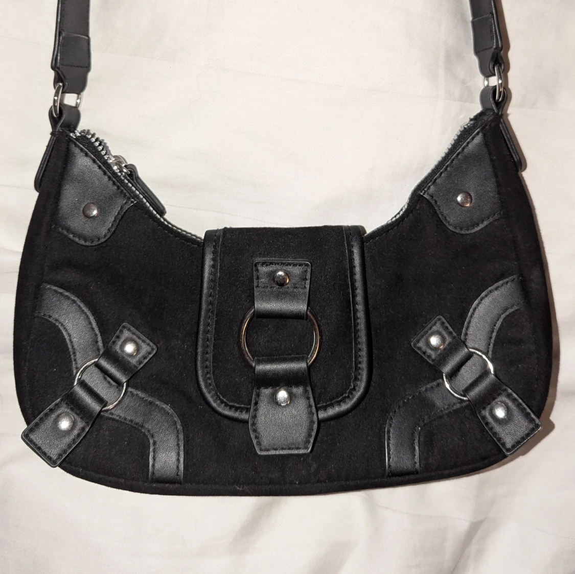 Gulliga väskor  - 92