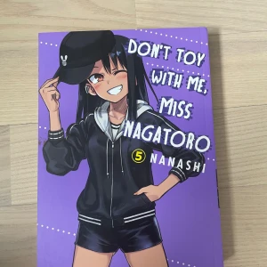 Dont toy with me miss nagatoro vol 5 - Dont toy with me miss nagatoro vol 5.har en fläck på framsidan men inga skador. 30kr+15kr frakt.