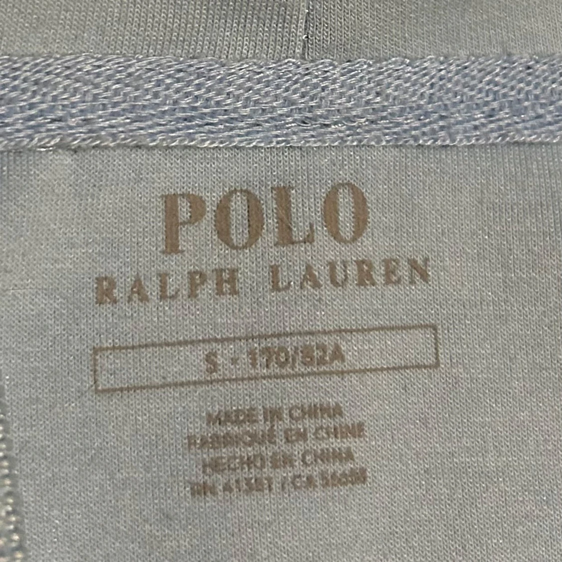 Ljusblå hoodie från Polo Ralph Lauren - 2