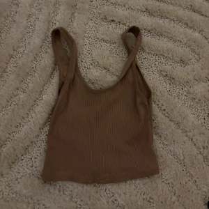 Linne från Stradivarius - beige linne