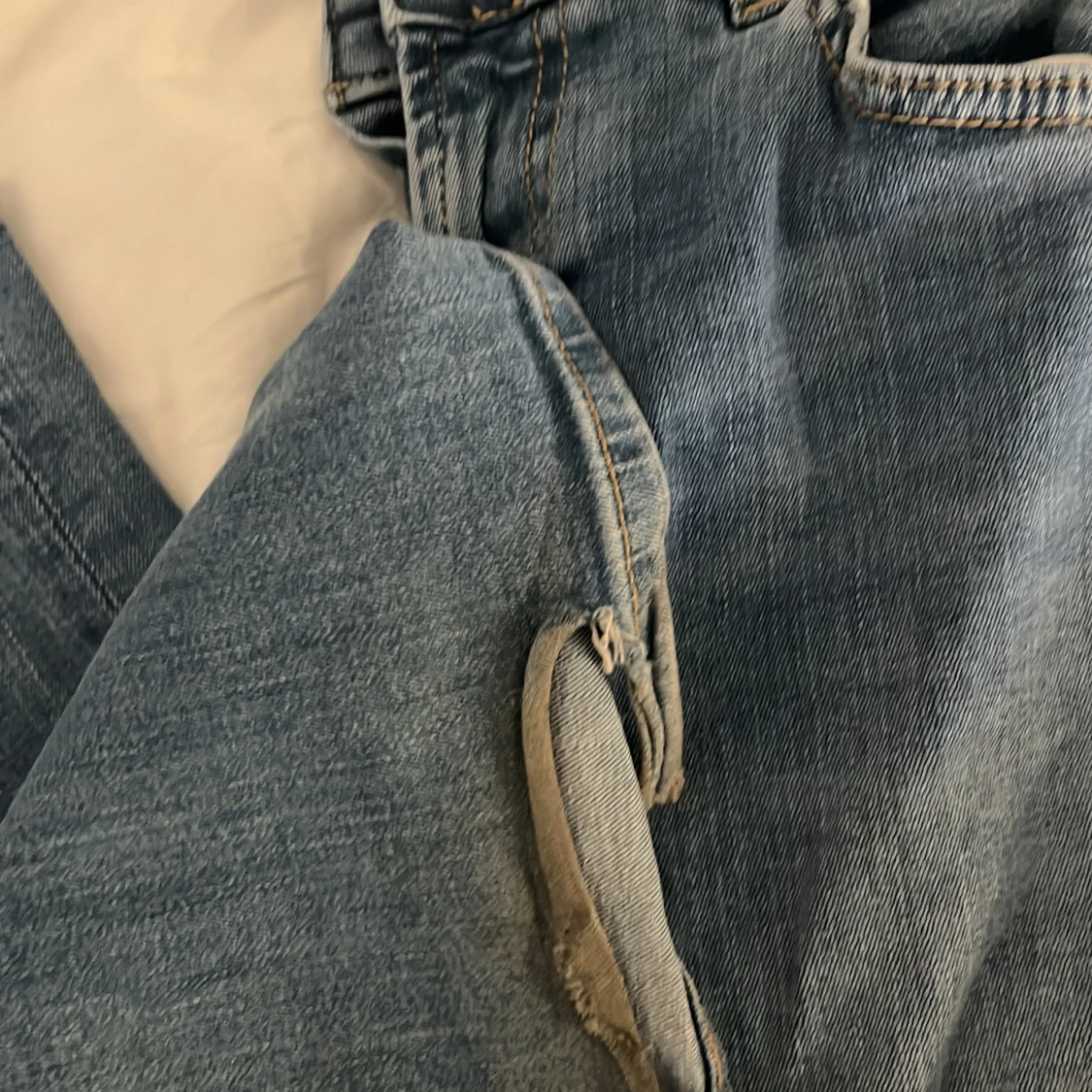 Blå bootcut jeans från Zara - 3
