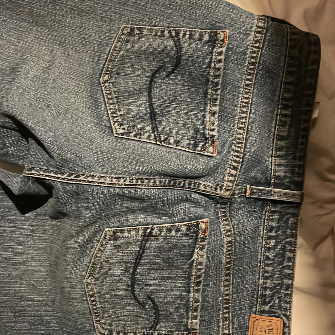 Blå jeans från Levis