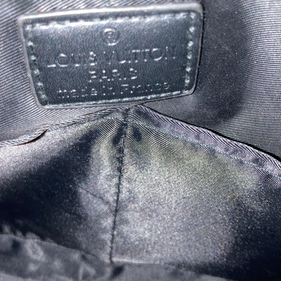 Svart Louis Vuitton väska utan plånboken  - 3