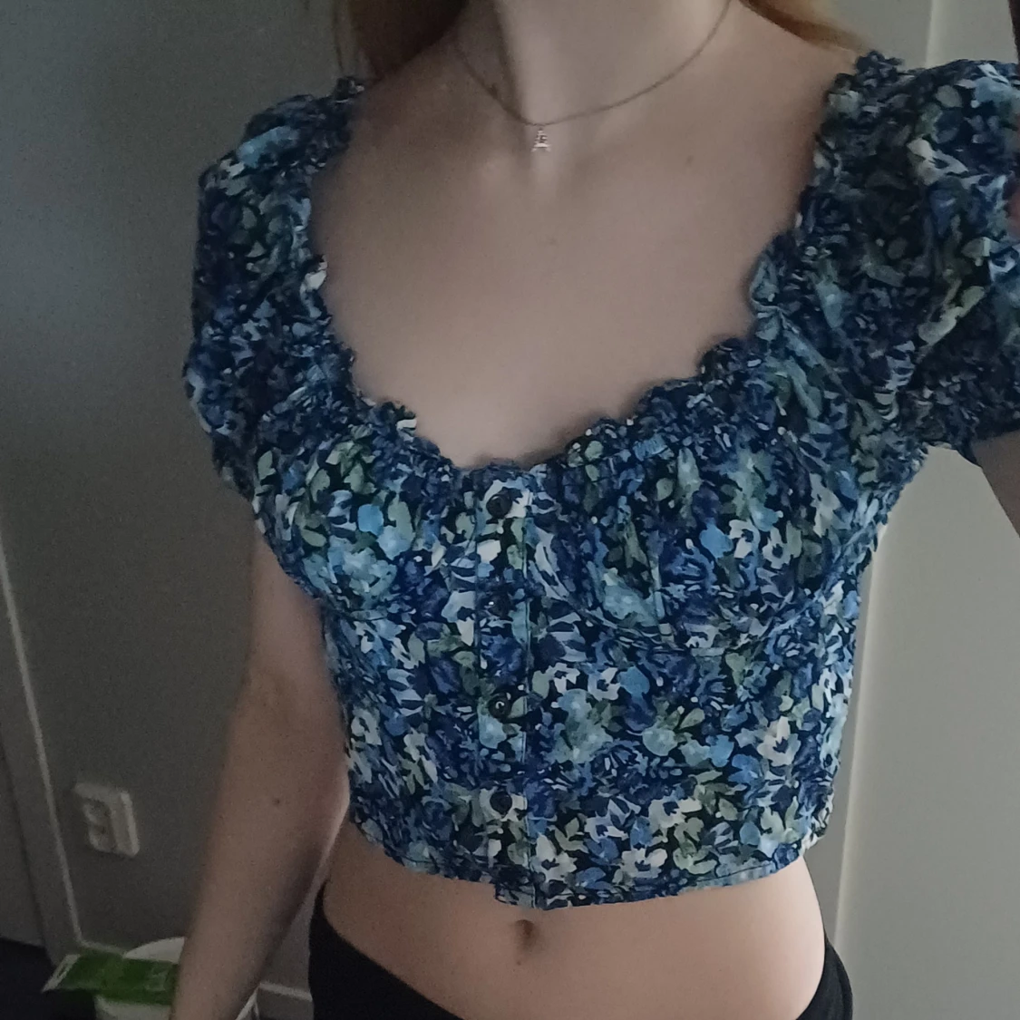 Blommig croppad topp - 1