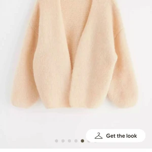 Beige stickad kofta från Lindex - Fin kofta från Lindex i xs ❤️ nypris 400 säljer för 300