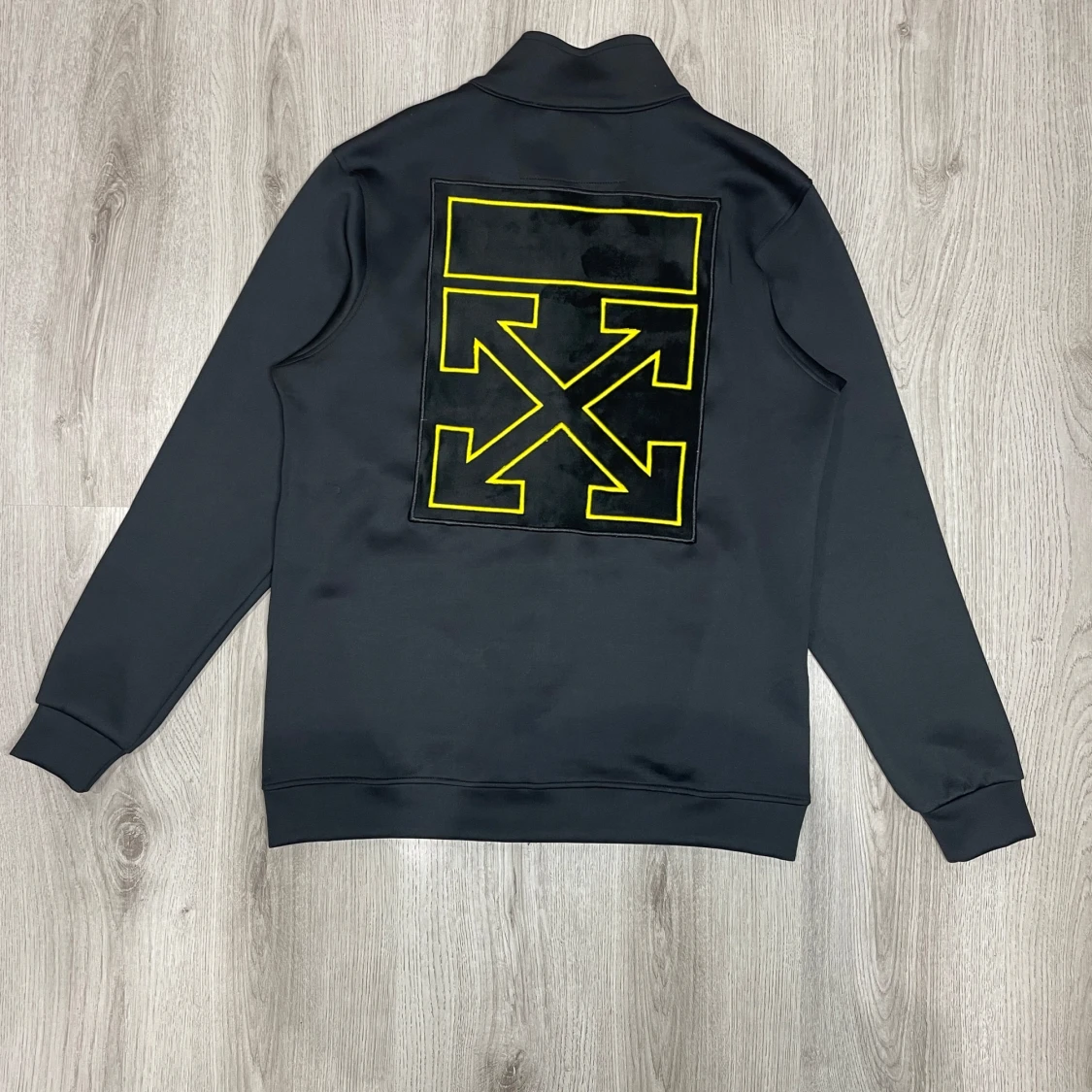 Svart jacka från Off-White - 1