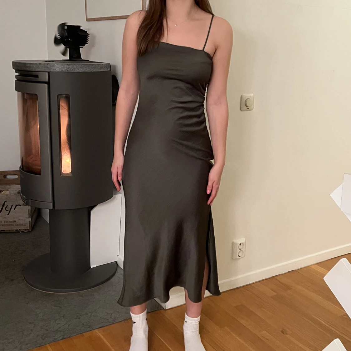 Olivgrön klänning  - 90