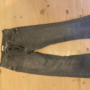 Bootcut jeans - Bootcut jeans från Only. 