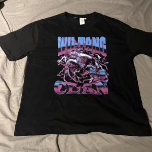 Wu-tang tröja - Wu-tang tröja. Fint skick och bra högkvalitativt material. Pösig passform och 100% cotton