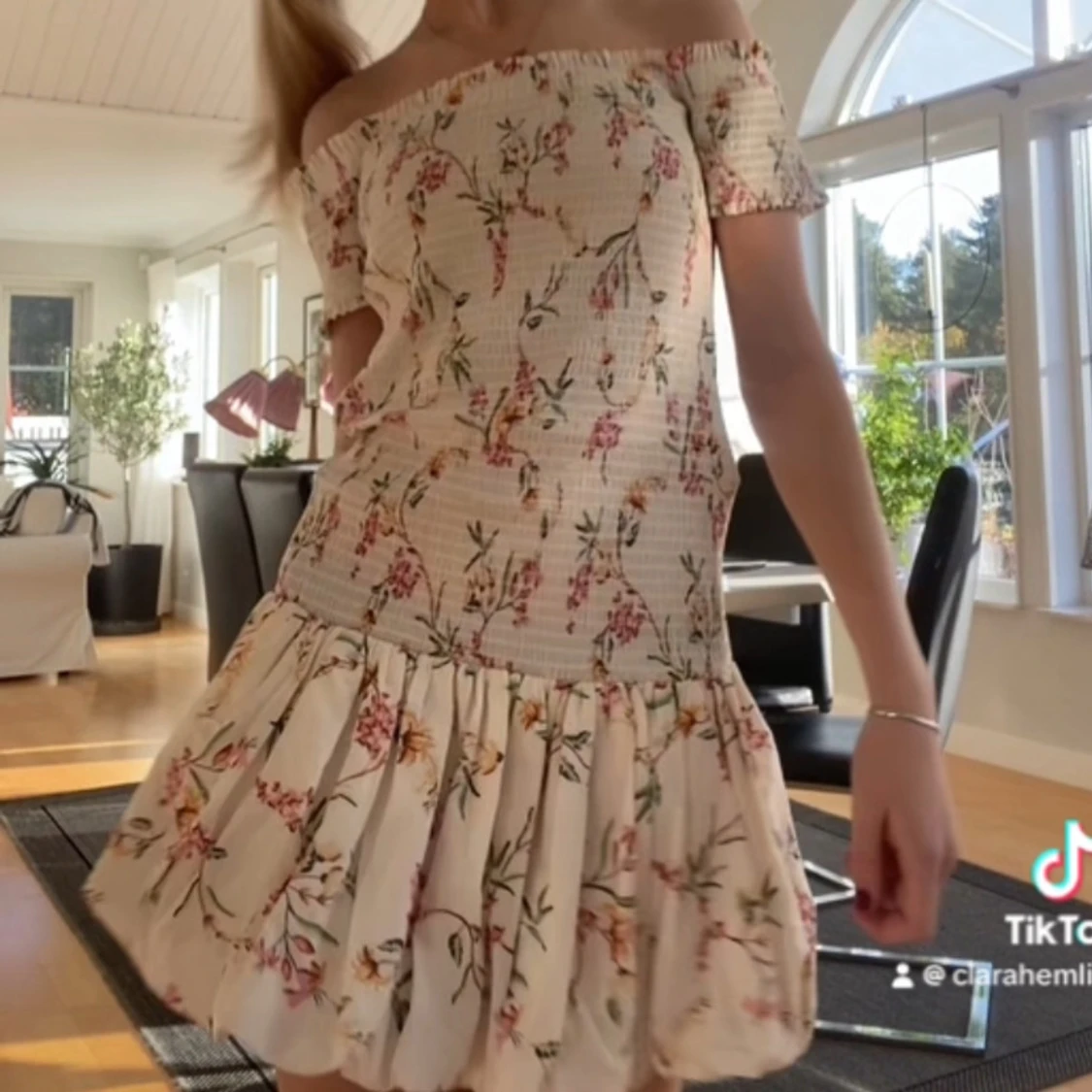 Eftertraktad klänning - 92