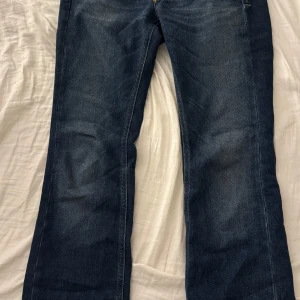 Diesel jeans - Säljer då de inte använd det är i stolen 29