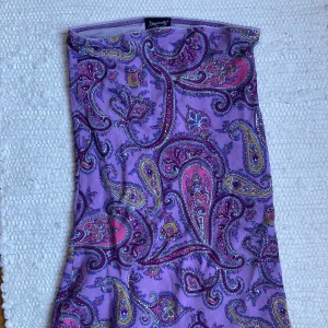 midi kjol - drömsk midi-kjol, passar dig som är kort!