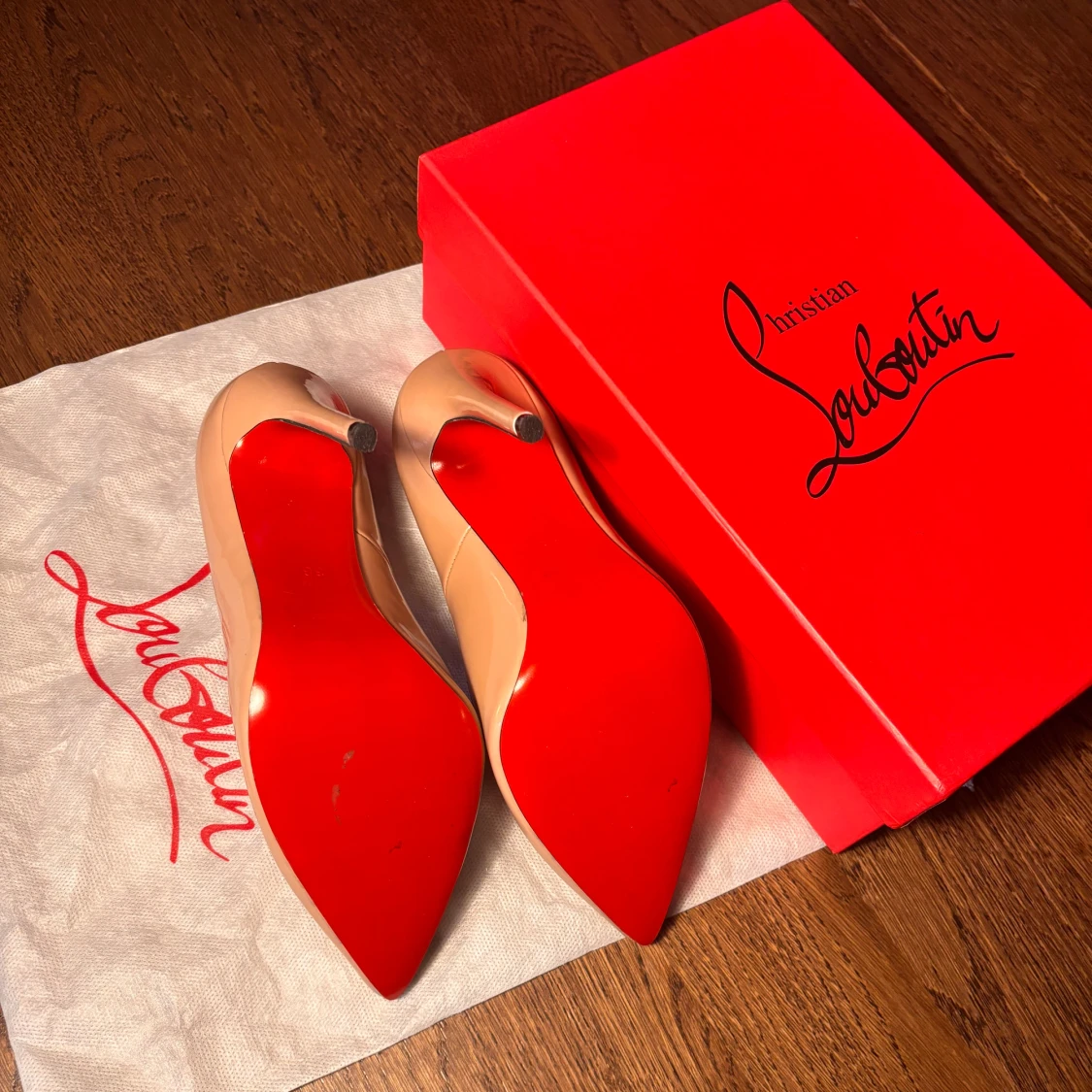 Louboutin klackar  - 90