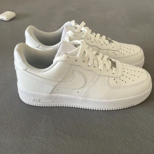 Air Force 1 size43 - Brand new af1 Without box and recipt Got them in Spain Selling them because my parents got me the wrong size Negotiable price