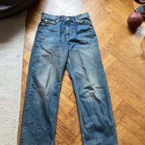 Weekday astro - Säljer mina weekday astro jeans ny pris 600 pris kan diskuteras 