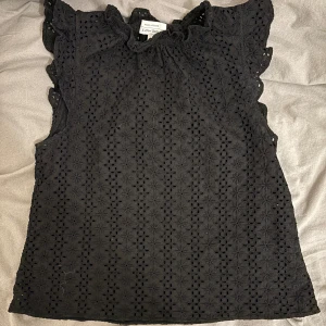 Söt topp - Knappt använd 🩷