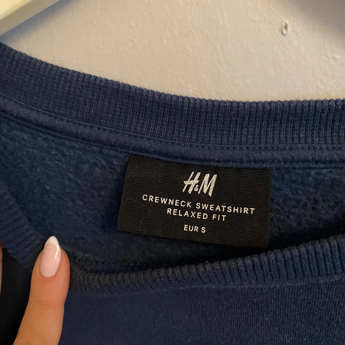 Blå sweatshirt från H&M - 91