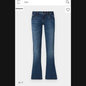 Ltb valerie Jeans - Säljer dessa jätte snygga bootcut jeans ifrån Ltb. Storleken är 26x30. De är i ny skick eftersom dem endast är använda 1 gång💓