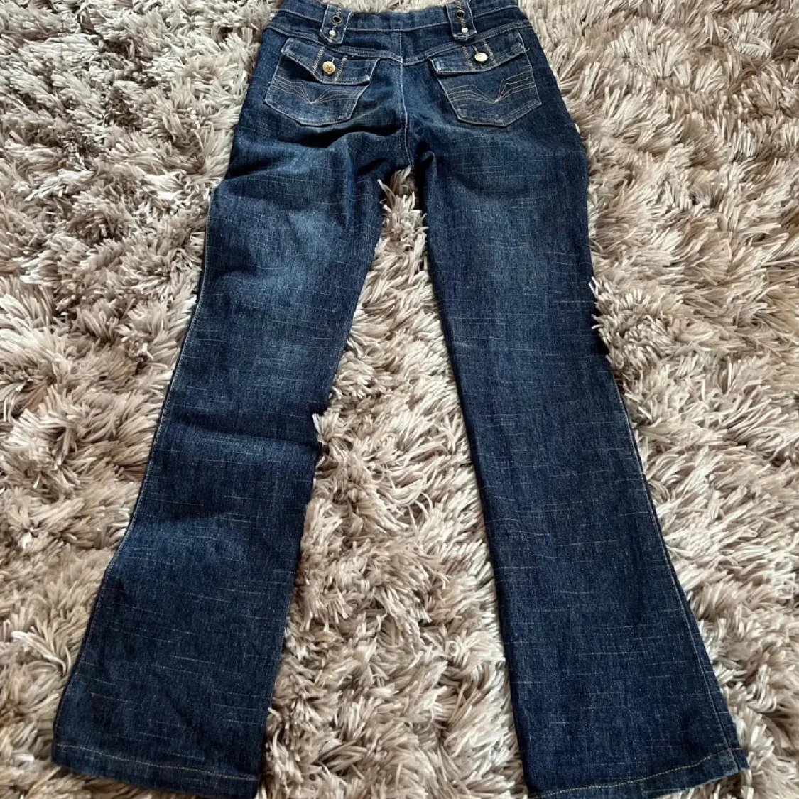 Blå bootcut jeans - 2