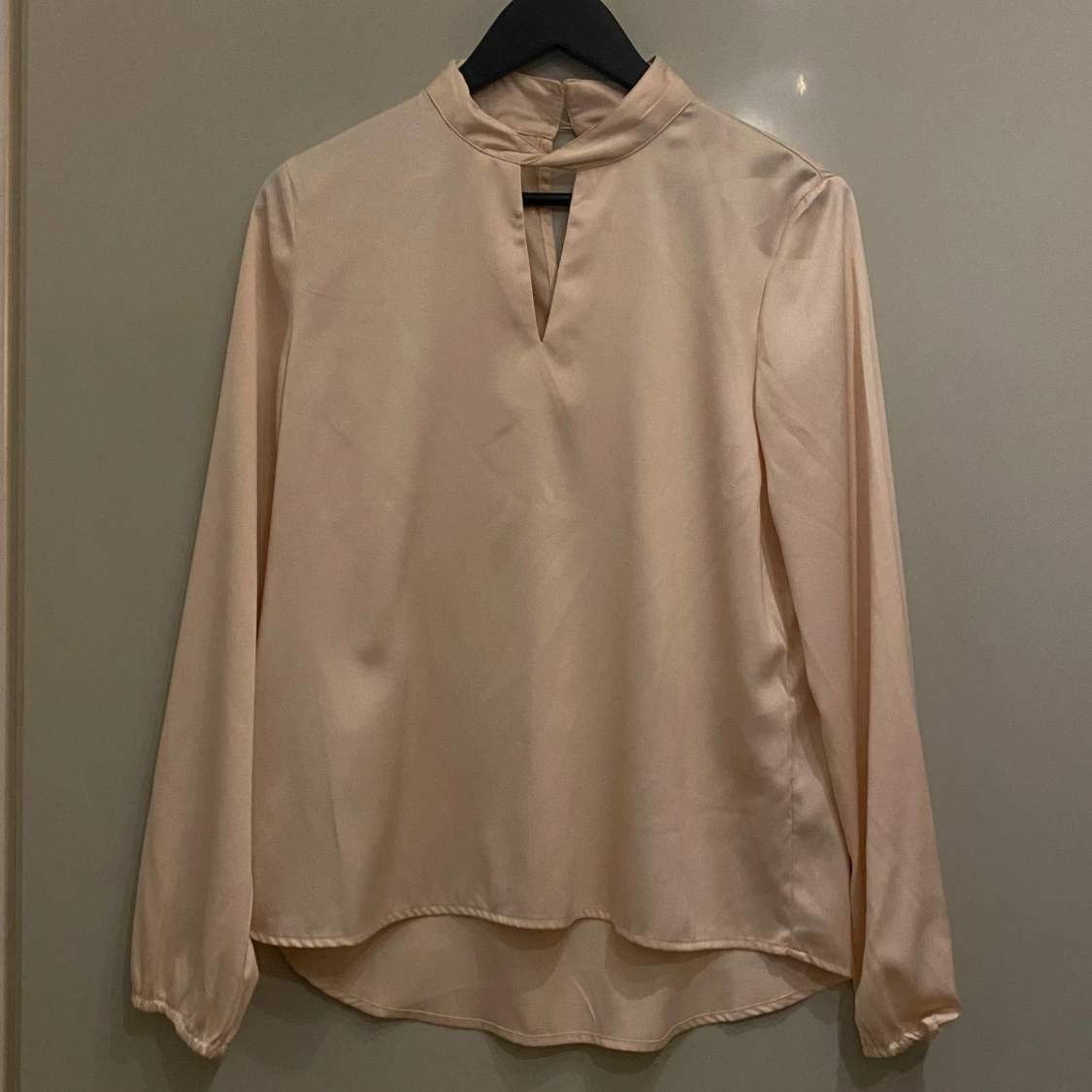 Ljusrosa långärmad blus