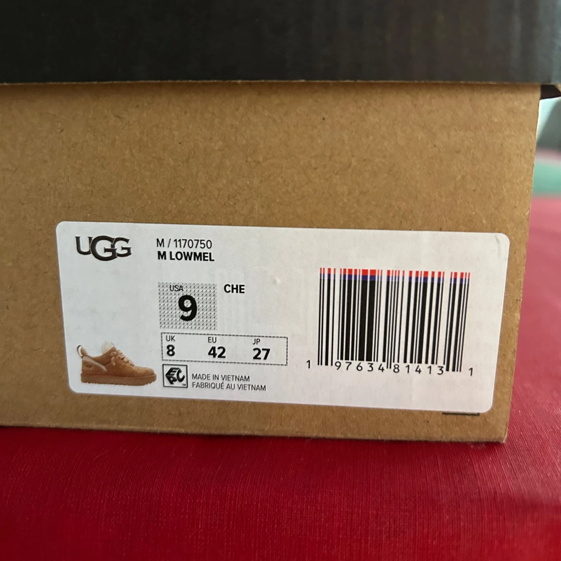 UGGS Lowmel  - 92
