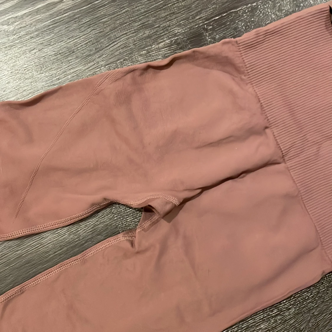 Brun set med topp och byxor - 91