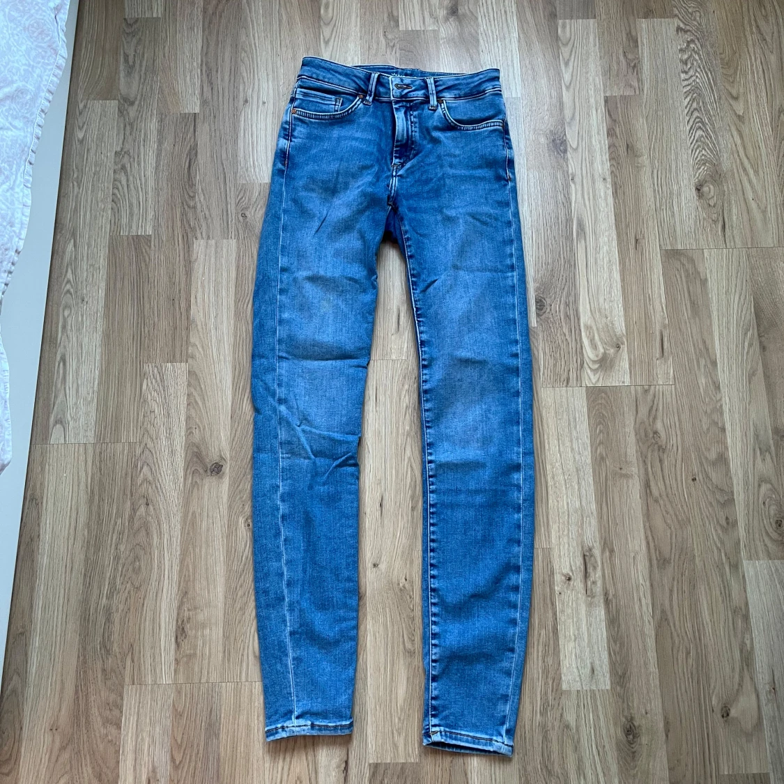 Blå jeans