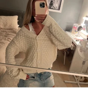 Snyggaste kofta  - Så snygg och unik kofta!! Älskar