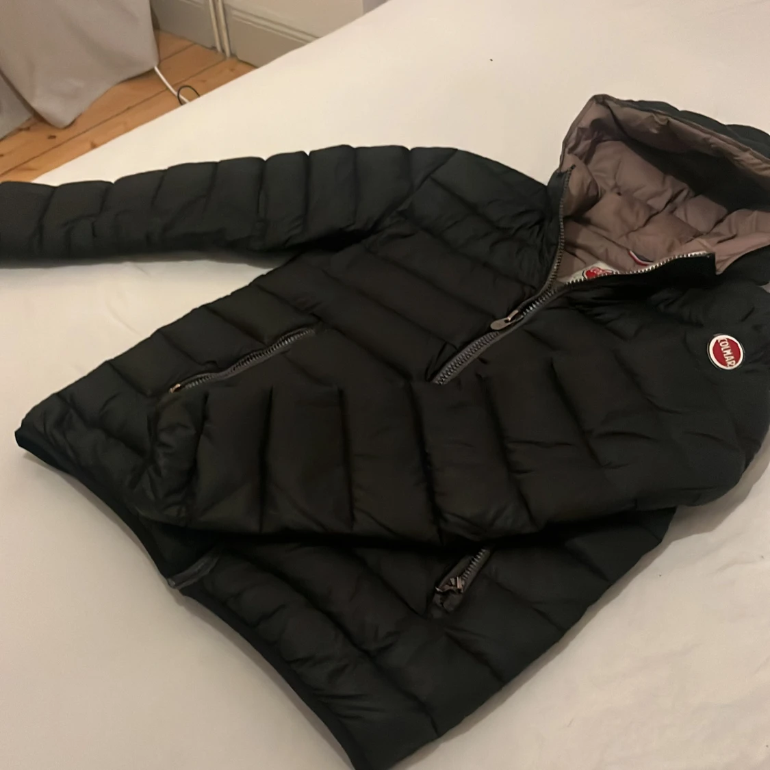 Svart pufferjacka från Colmar - 93