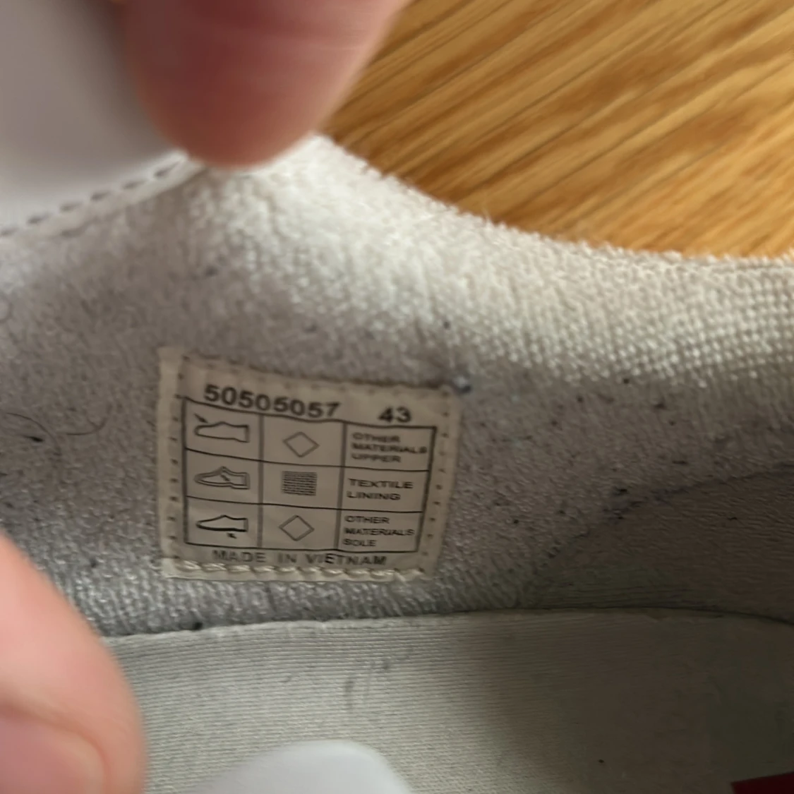 Vita sneakers från Hugo - 2