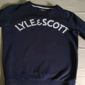 Lyle&Scott pullover  - "PRIS KAN DISKUTERAS"Säljer min Lyle&Scott pullover för jag it andvänder mer. 