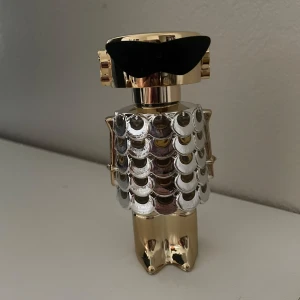 Rabbane Fame 50ml Edp - Nypris 1 245kr, ingen förpackning