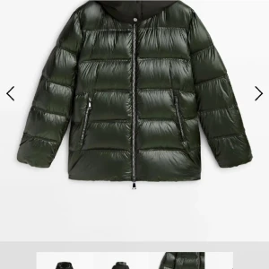 Massimodutti vinterjacka - Säljer denna super fina vinterjackan från massimodutti som knappt är använd! (Helt slutsåld på webbsidan)