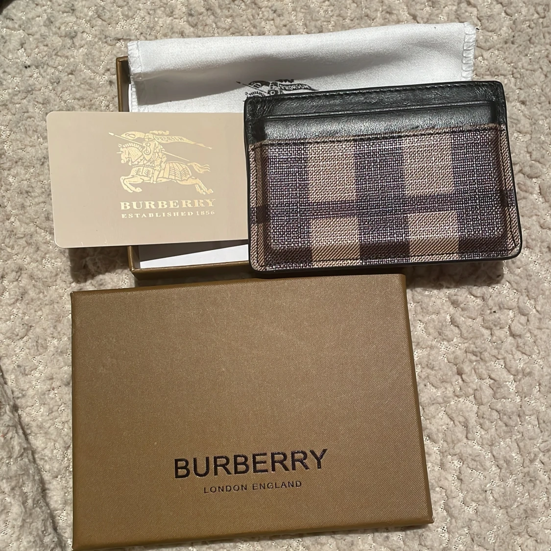 Cardholder från burberry  - 91