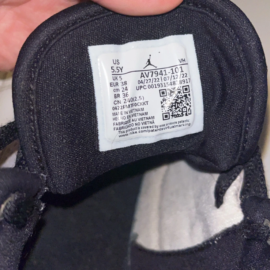 Nike Air Jordans i svart och vitt - 90