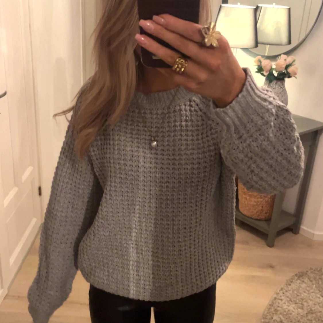 Grå stickad tröja från 157