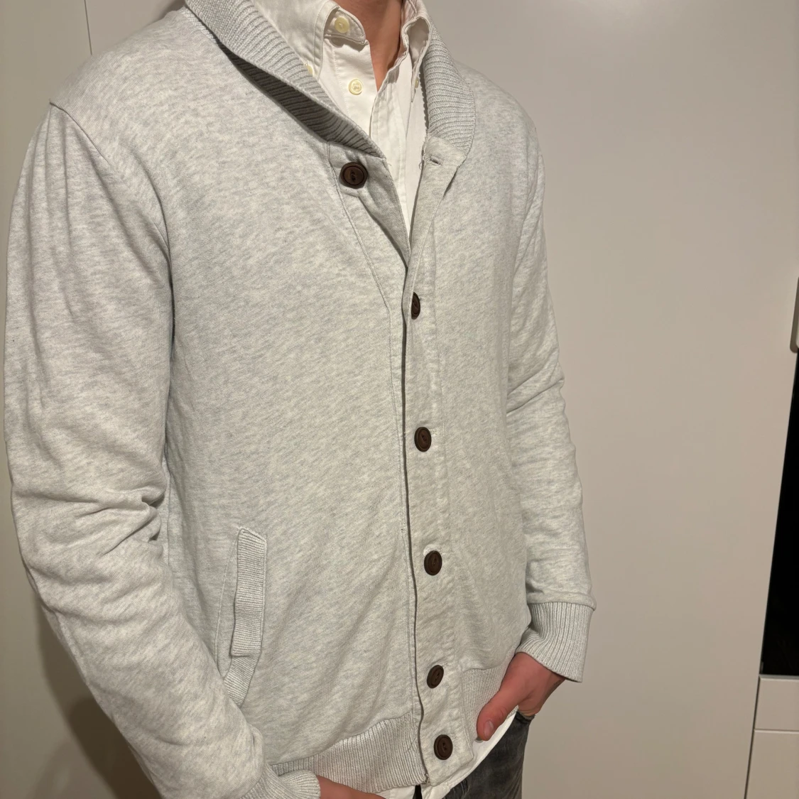 Grå kofta från H&M S - 90