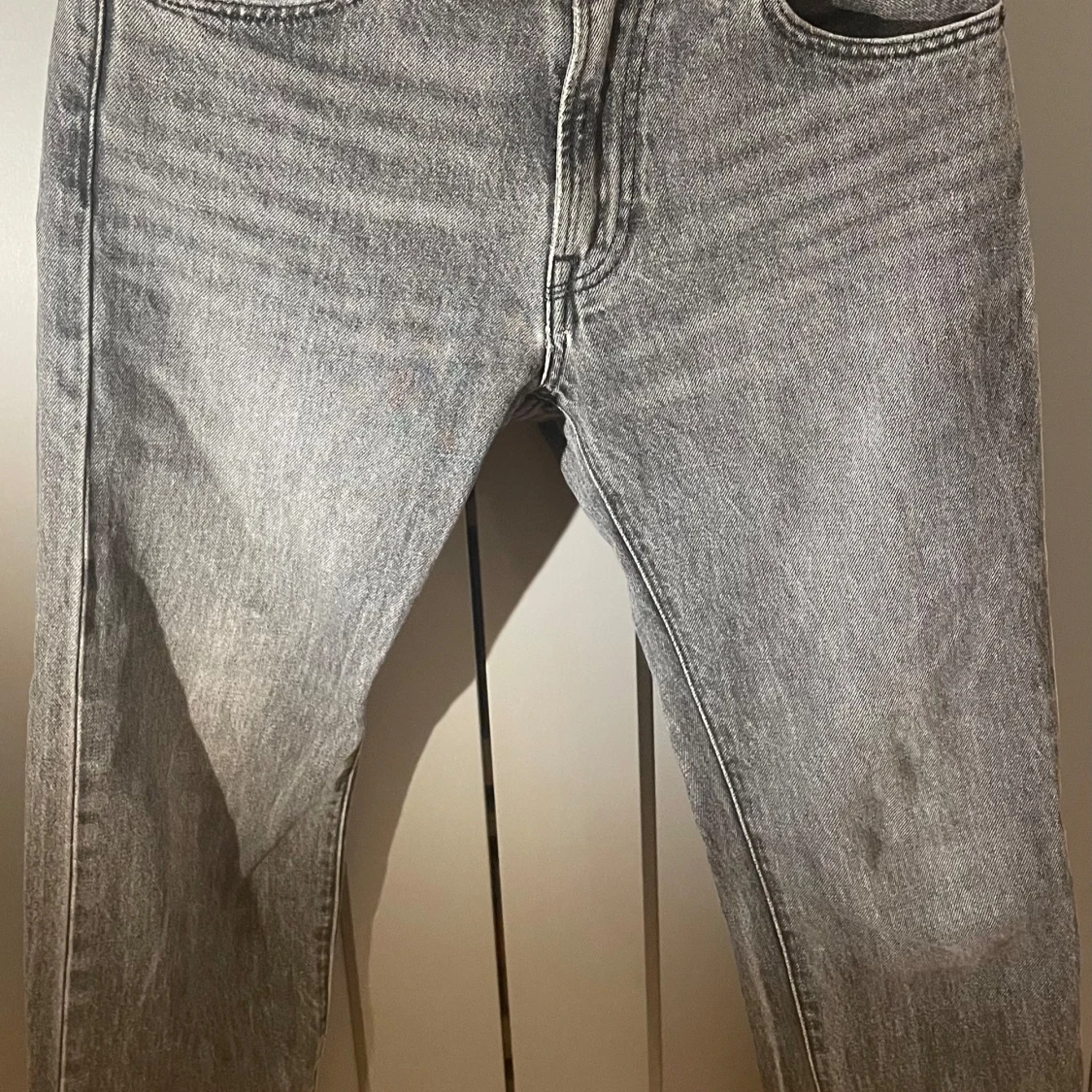 Grå jeans från Levi's - 90