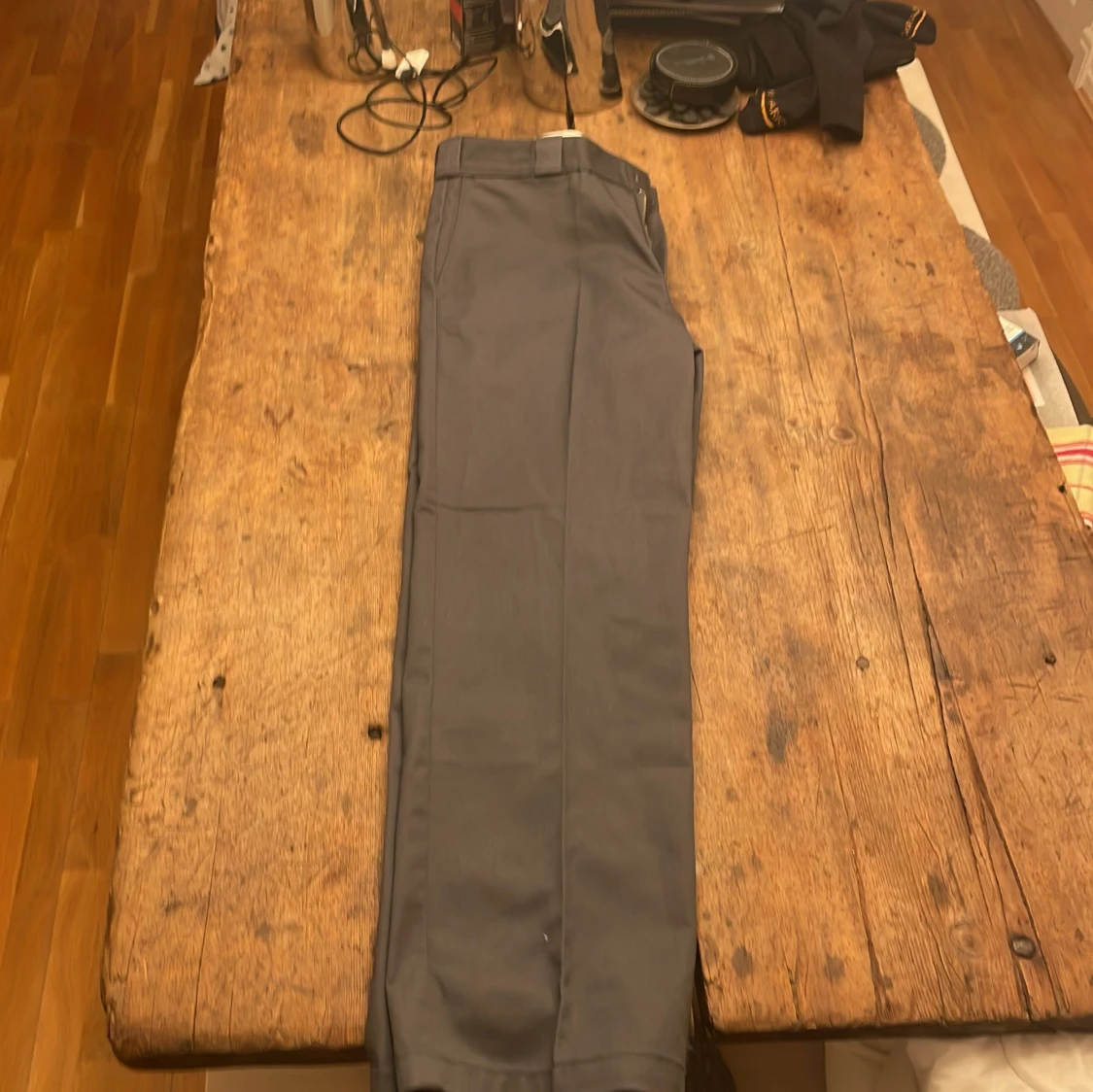 Grå 874 dickies byxor 