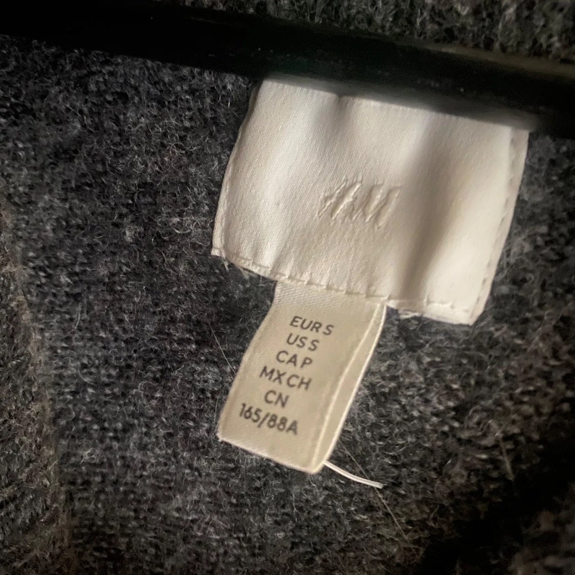 Grå kofta från H&M - 90