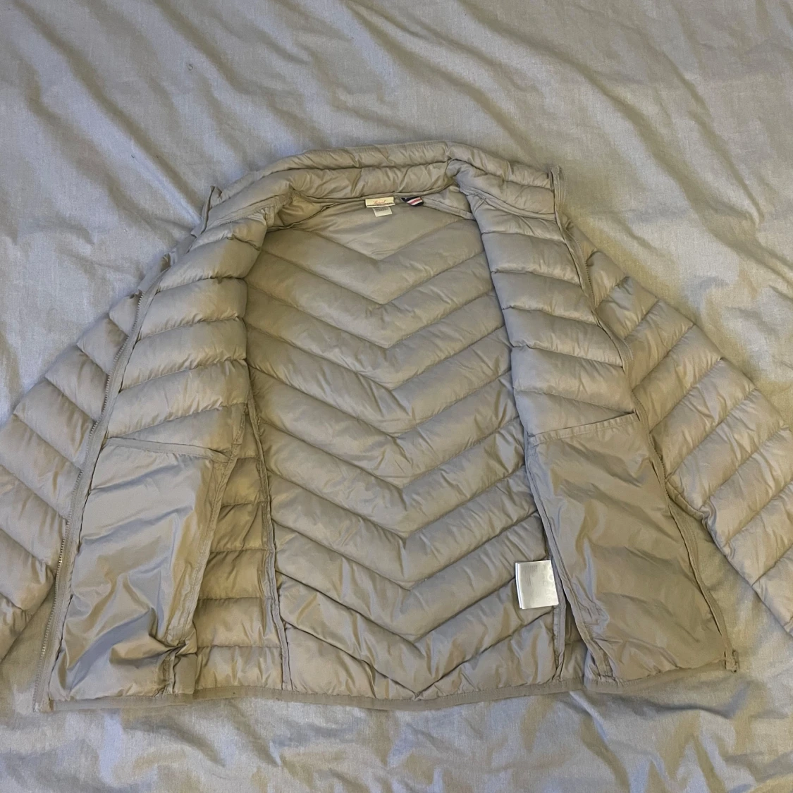 Beige dunjacka med dragkedja - 91