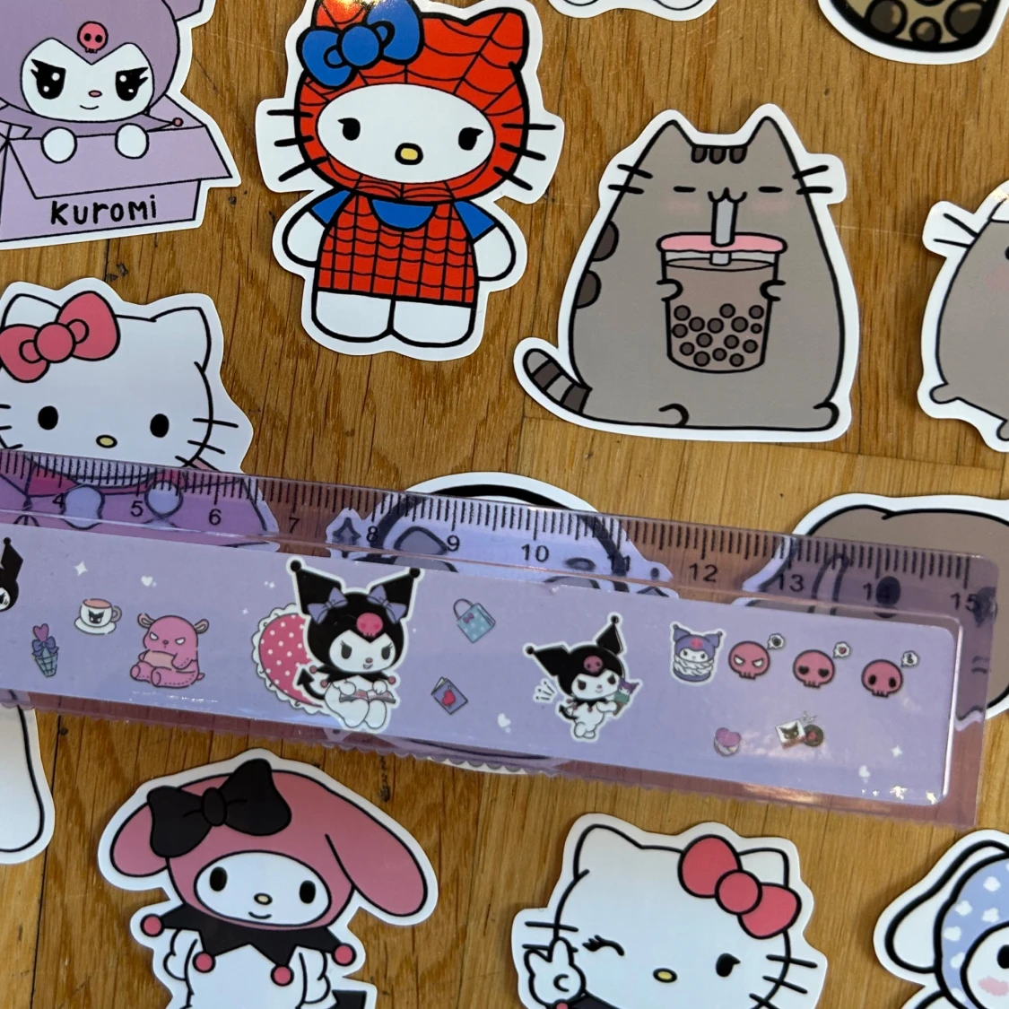 Klistermärken 🩷 - 93