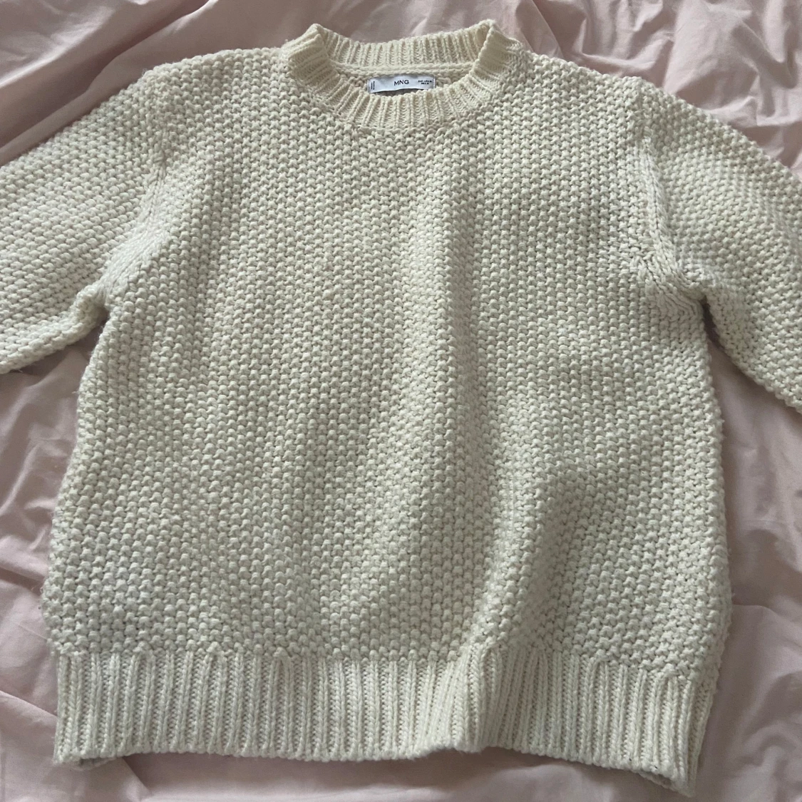 Beige stickad tröja från MANGO - 3