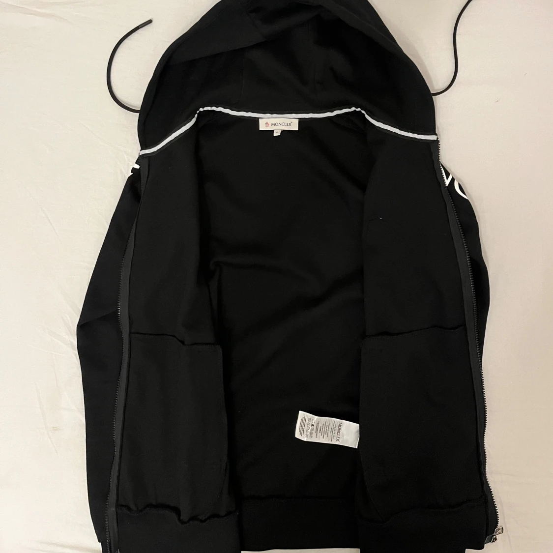 Moncler tracksuit svart - 2