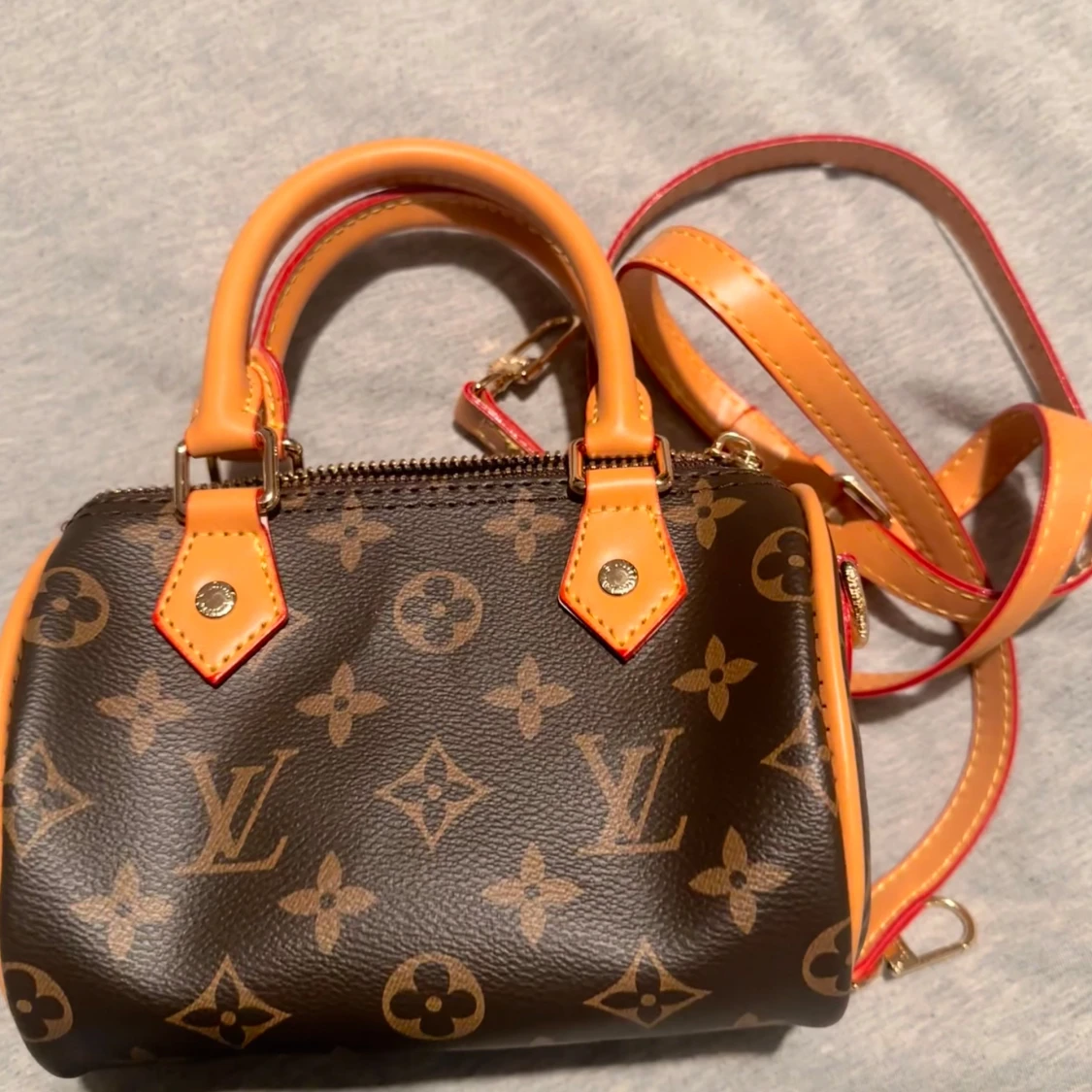 Brun liten väska  - 90